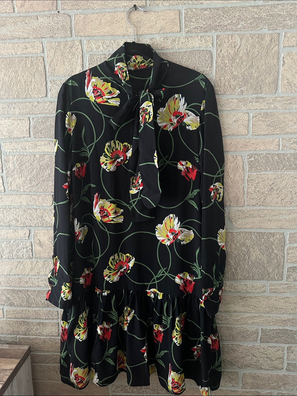 Akris Punto Crêpe de Chine Silk Dress Floral Poppy Print Size M 4-6 Tie Neck